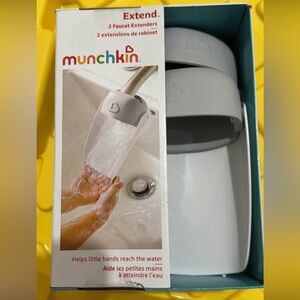 Munchkin Gray Faucet Extender for Kids